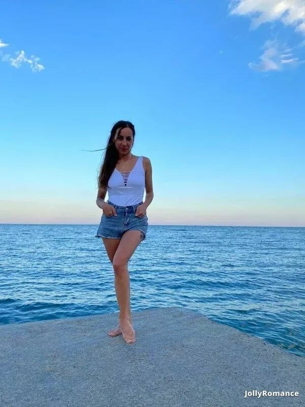 Polina Profile image 4