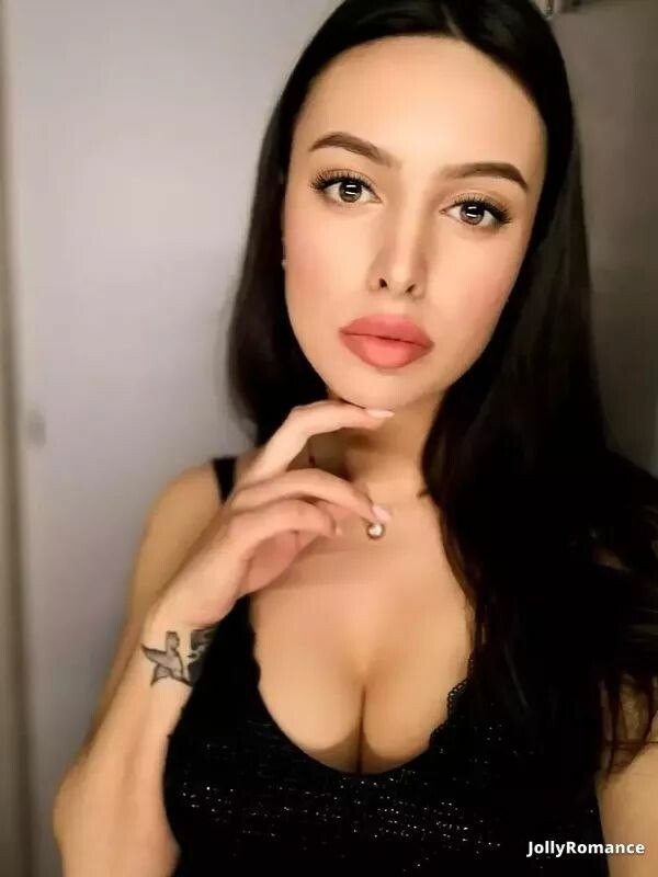 Juliya Profile image 4
