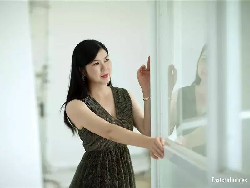 Yan Profile image 2