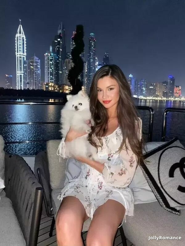 Polina Profile image 2