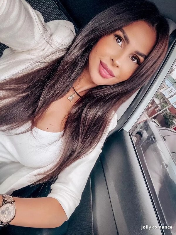 Maryna Profile image 4