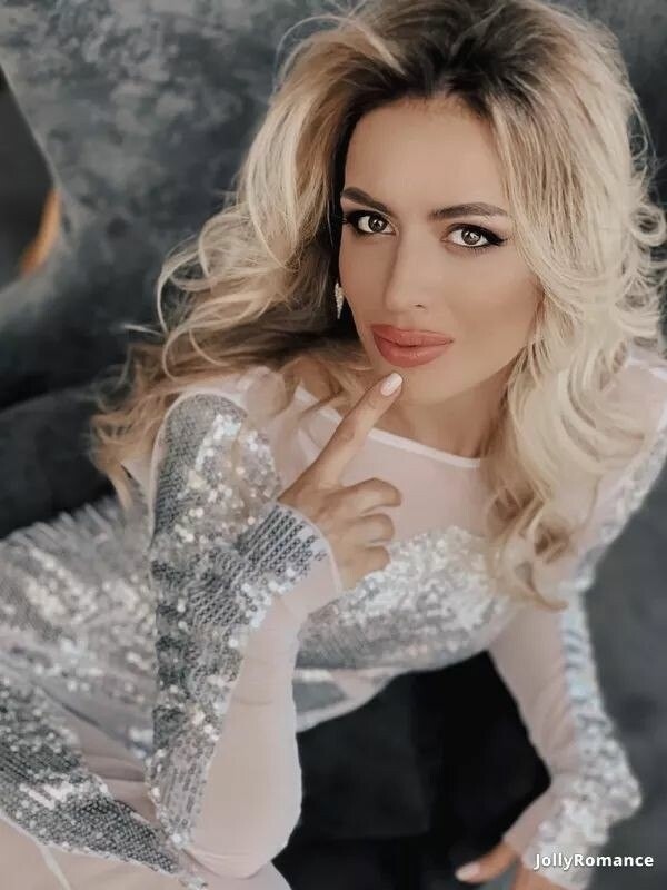 Solomia Profile image 5