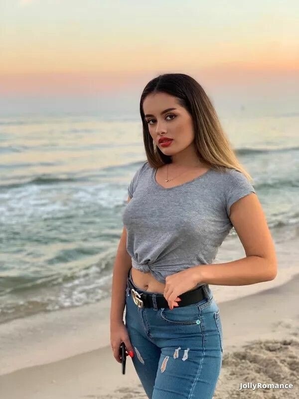 Tatiana Profile image 3