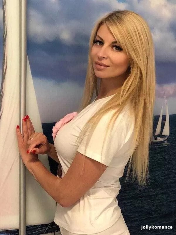 Tatyana Profile image 3