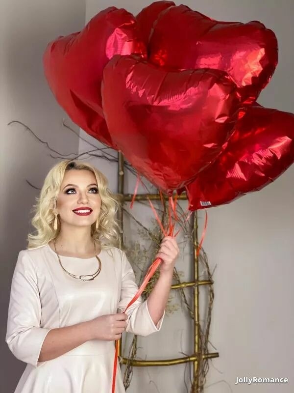 Irina Profile image 4