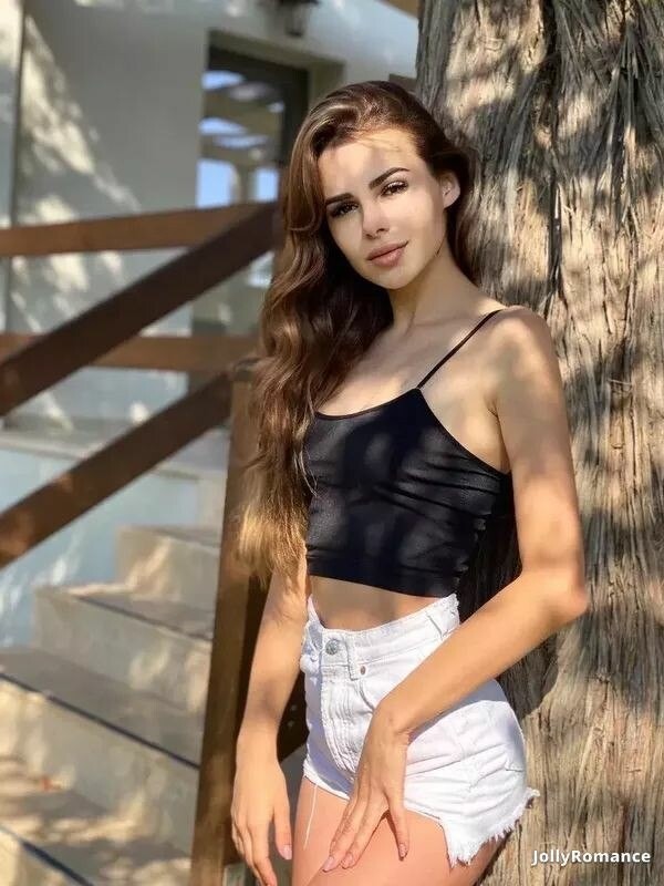 Victoria Profile image 4