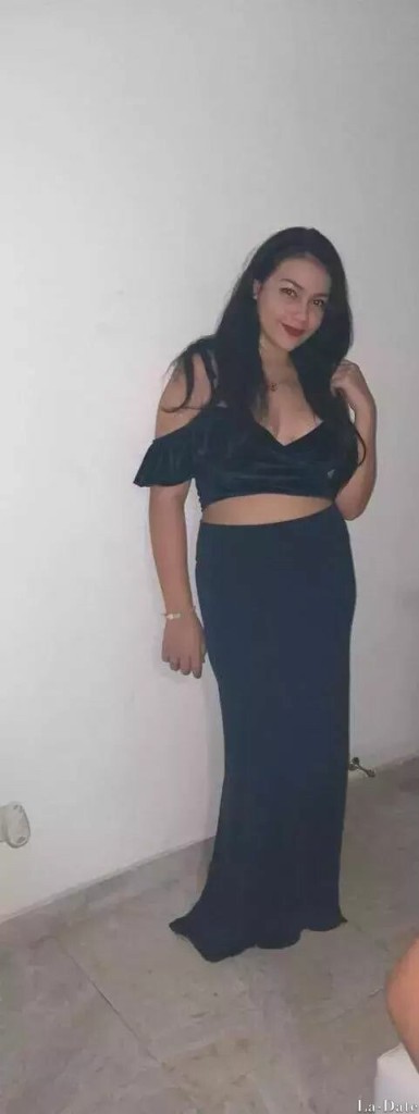 Reina Marilys Profile image 5