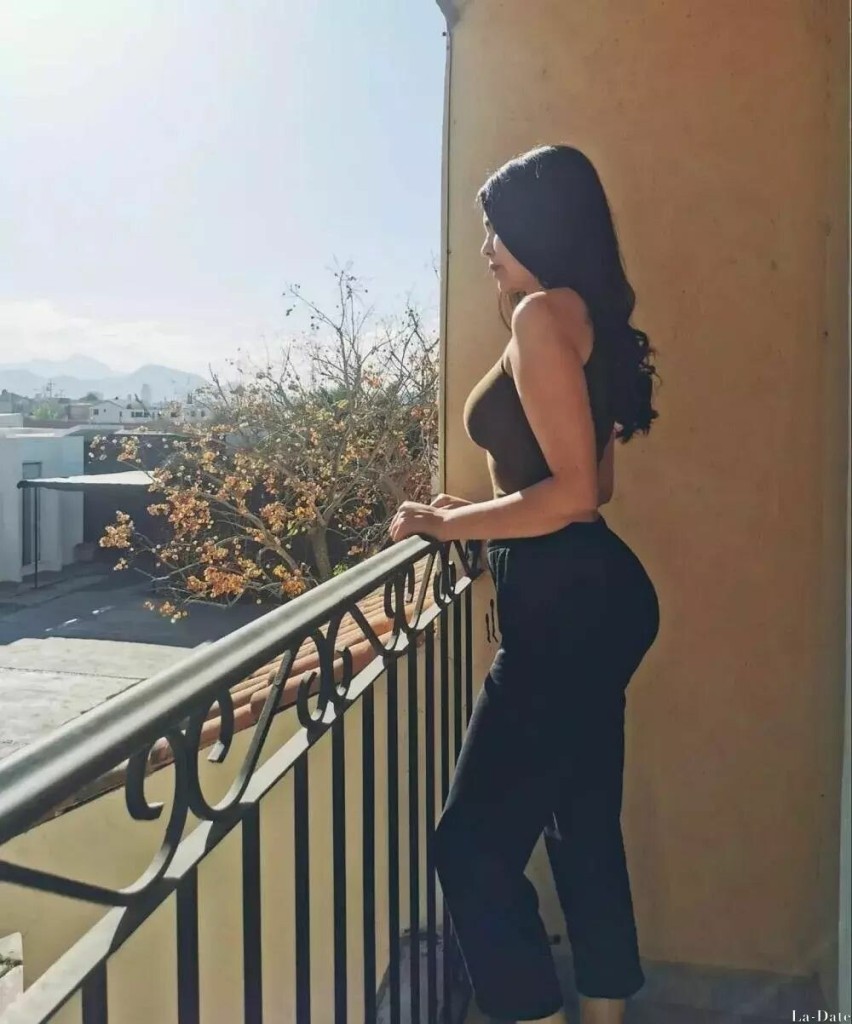 Michelle Profile image 9