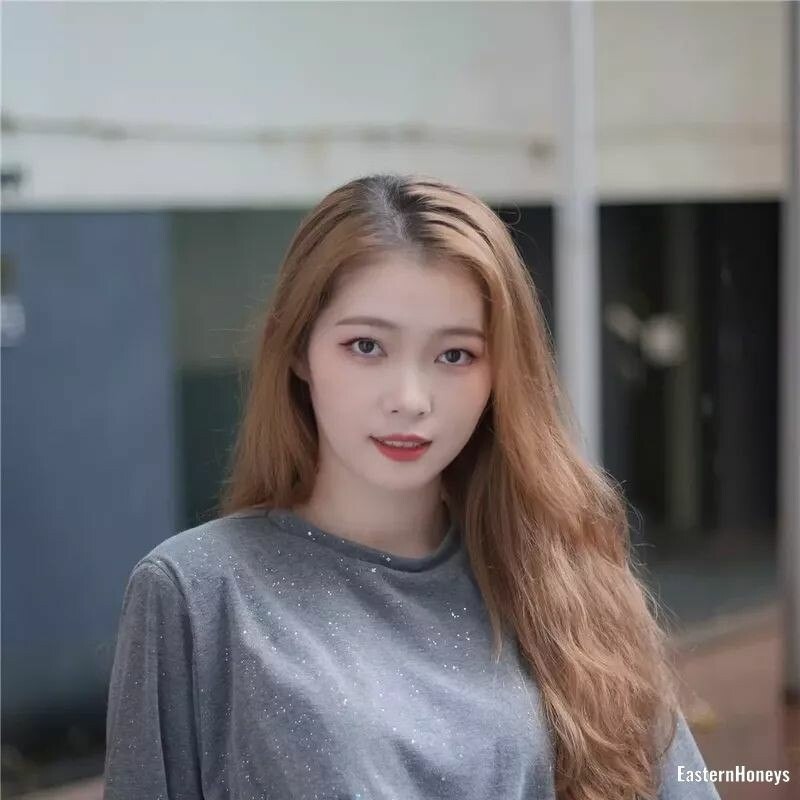 Xiuping Profile image 4