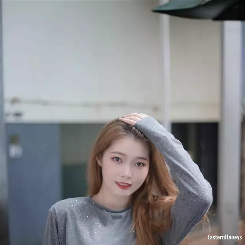 Xiuping Profile image 2