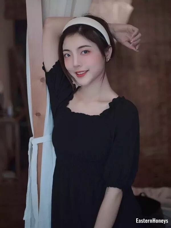 Wenjie Profile image 3