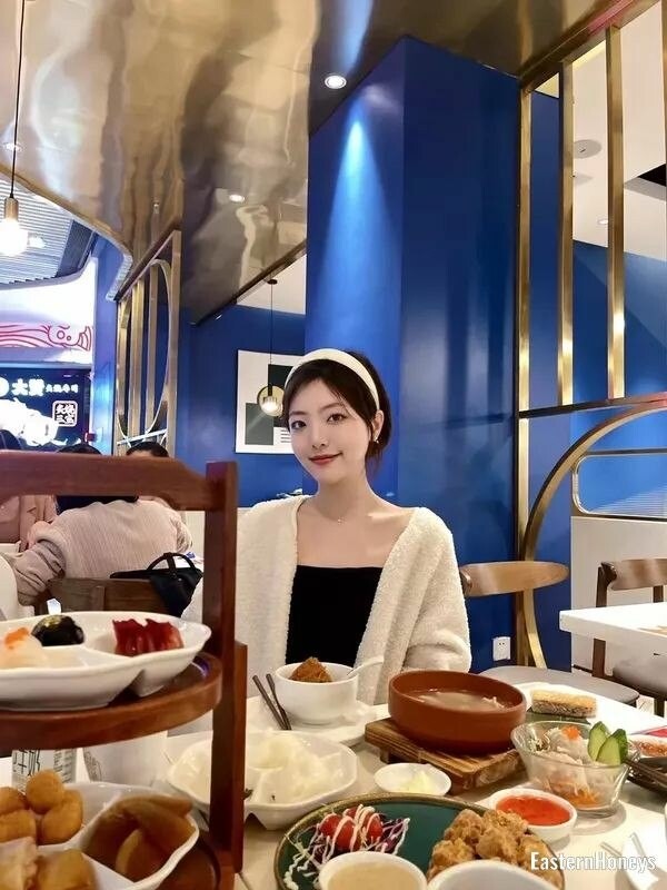 Wenjie, 20