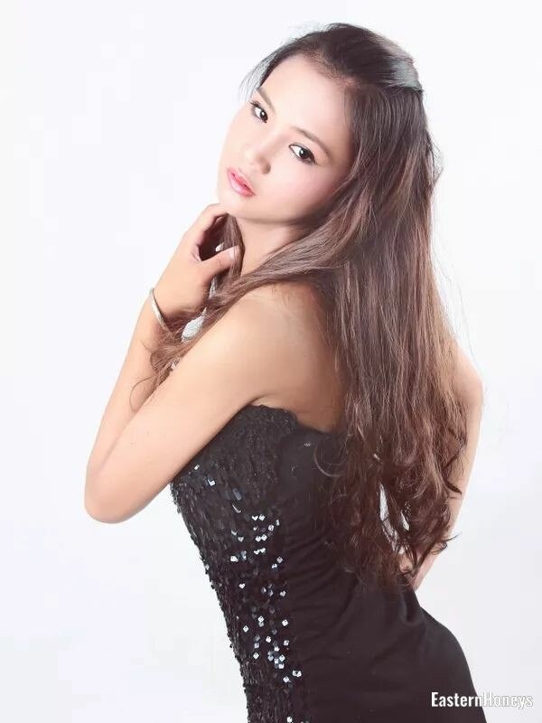 Hong Profile image 2