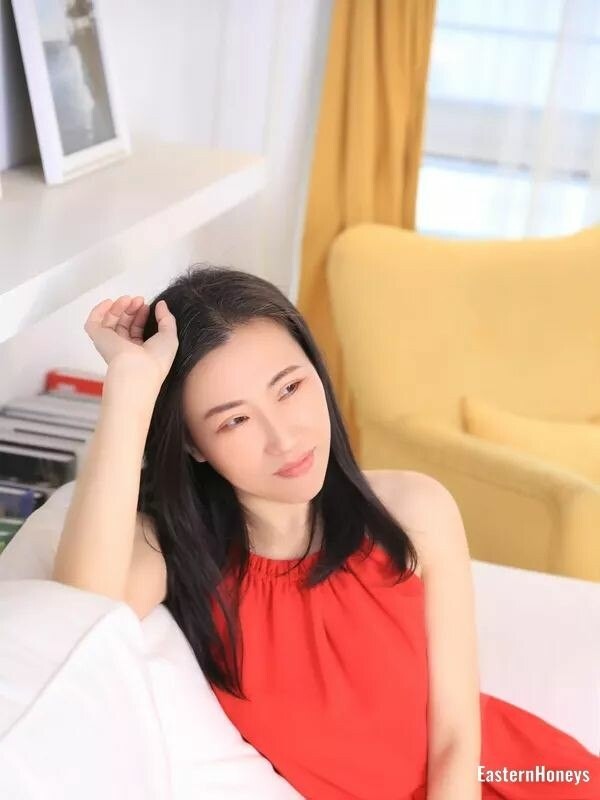 Yijin Profile image 2