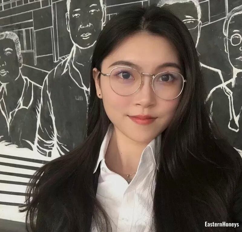 Shuangshuang Profile image 2