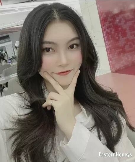 Shuangshuang Profile image 5
