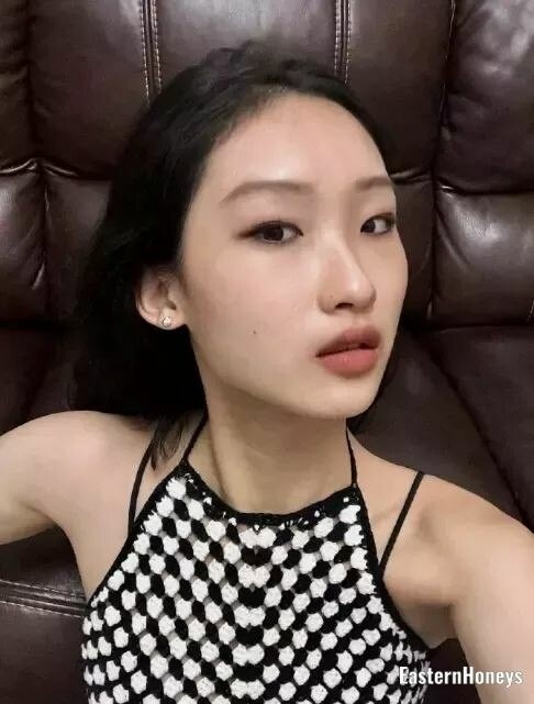 Hong Profile image 1