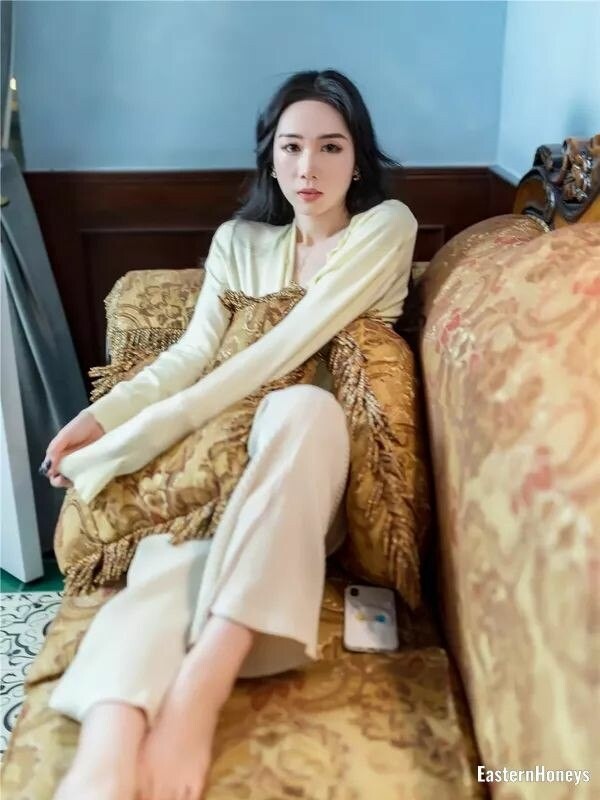 Yifang Profile image 4